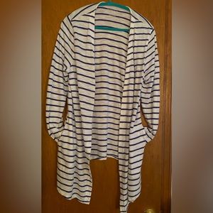 CHICO’S CARDIGAN BLUE AND WHITE STRIPES size 2